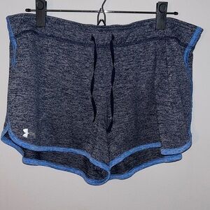 Under Armour Athletic Shorts Size  Small
